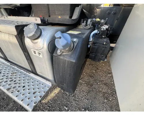 FREIGHTLINER M2 106 Fuel Tank
