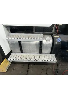 FREIGHTLINER M2 106 Fuel Tank