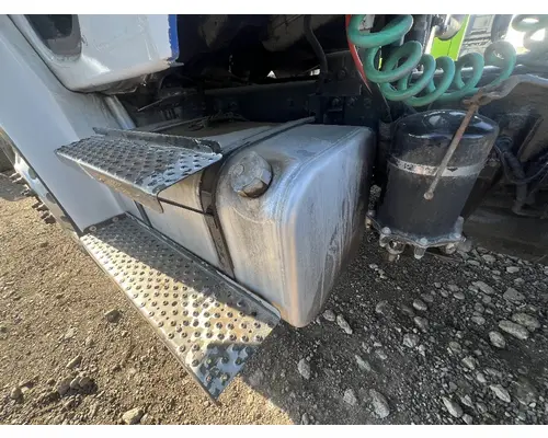 FREIGHTLINER M2 106 Fuel Tank