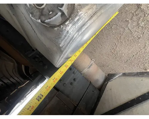 FREIGHTLINER M2 106 Fuel Tank