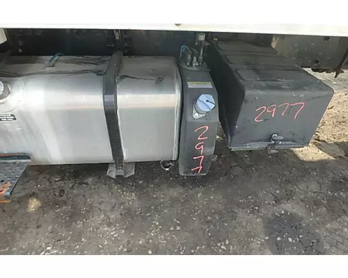 FREIGHTLINER M2 106 Fuel Tank