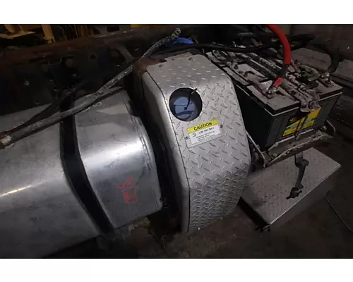 FREIGHTLINER M2 106 Fuel Tank