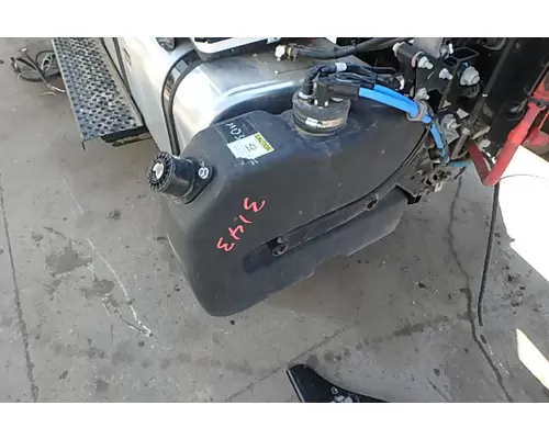 FREIGHTLINER M2 106 Fuel Tank
