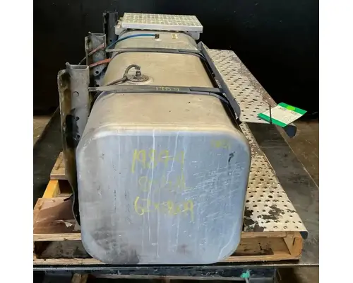 FREIGHTLINER M2 106 Fuel Tank