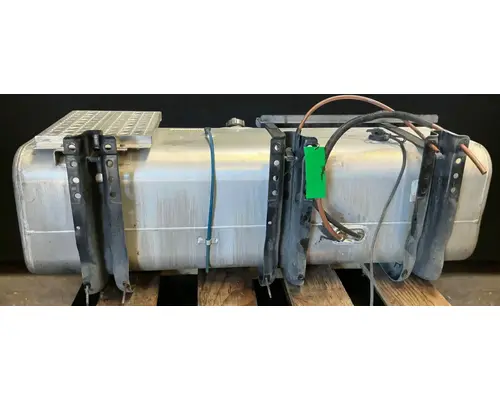 FREIGHTLINER M2 106 Fuel Tank