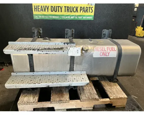 FREIGHTLINER M2 106 Fuel Tank