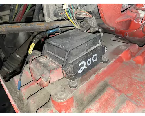 FREIGHTLINER M2 106 Fuse Box