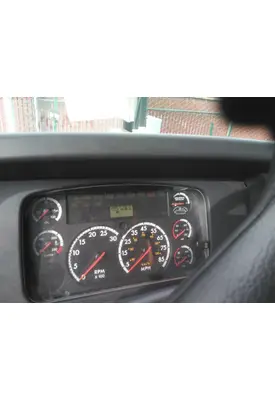 FREIGHTLINER M2 106 GAUGE CLUSTER