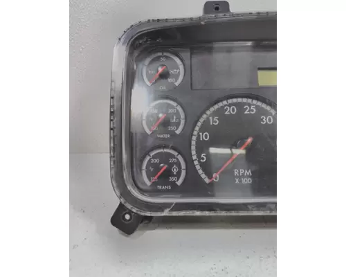 FREIGHTLINER M2 106 GAUGE CLUSTER