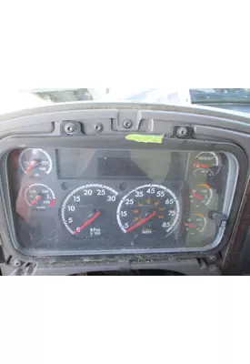 FREIGHTLINER M2 106 GAUGE CLUSTER