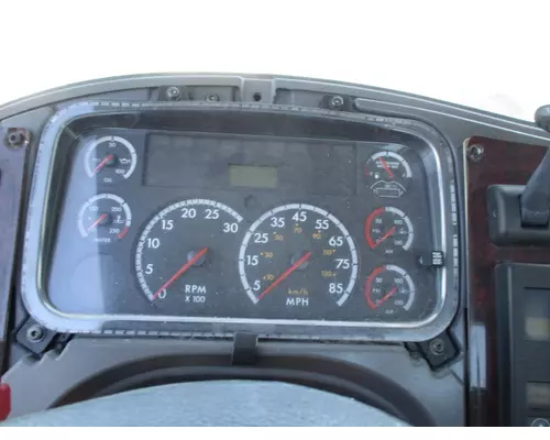 FREIGHTLINER M2 106 GAUGE CLUSTER