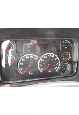 FREIGHTLINER M2 106 GAUGE CLUSTER