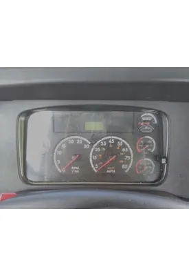 FREIGHTLINER M2 106 GAUGE CLUSTER