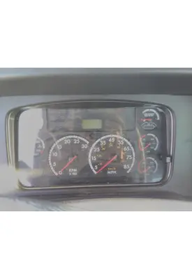 FREIGHTLINER M2 106 GAUGE CLUSTER