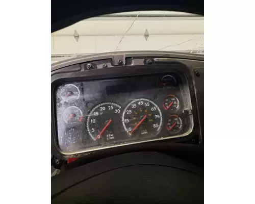 FREIGHTLINER M2 106 GAUGE CLUSTER