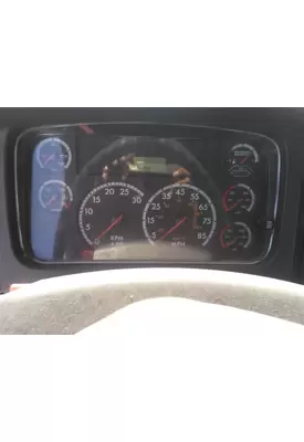 FREIGHTLINER M2 106 GAUGE CLUSTER