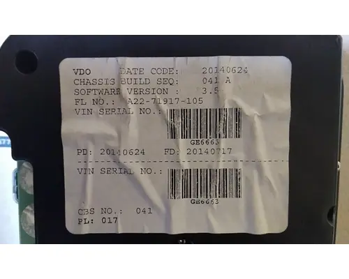 FREIGHTLINER M2 106 GAUGE CLUSTER