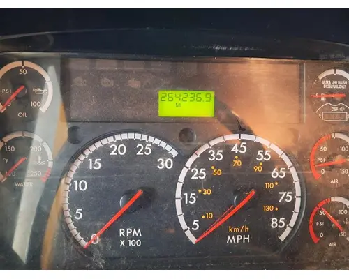 FREIGHTLINER M2 106 GAUGE CLUSTER