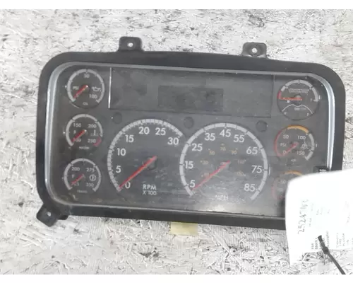 FREIGHTLINER M2 106 GAUGE CLUSTER