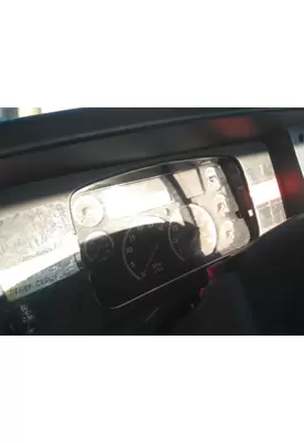 FREIGHTLINER M2 106 GAUGE CLUSTER