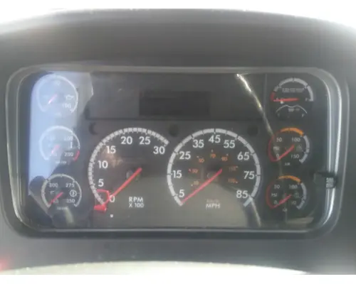 FREIGHTLINER M2 106 GAUGE CLUSTER