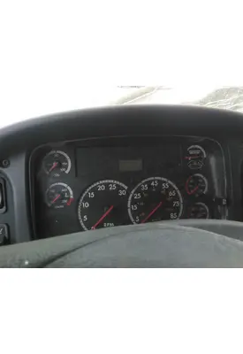 FREIGHTLINER M2 106 GAUGE CLUSTER