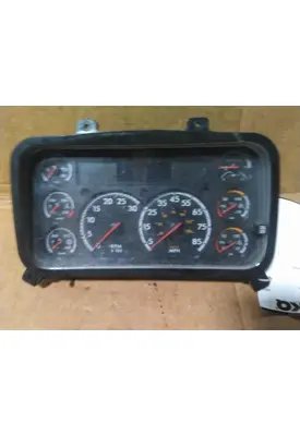 FREIGHTLINER M2 106 GAUGE CLUSTER