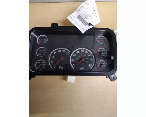 FREIGHTLINER M2 106 GAUGE CLUSTER