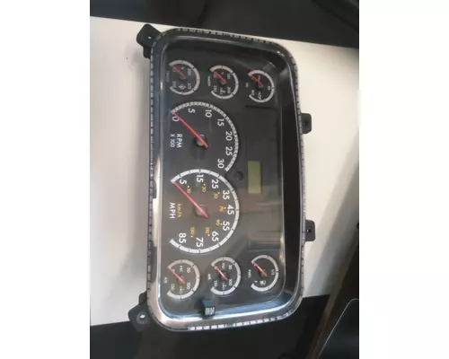 FREIGHTLINER M2 106 GAUGE CLUSTER