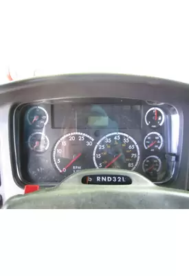 FREIGHTLINER M2 106 GAUGE CLUSTER