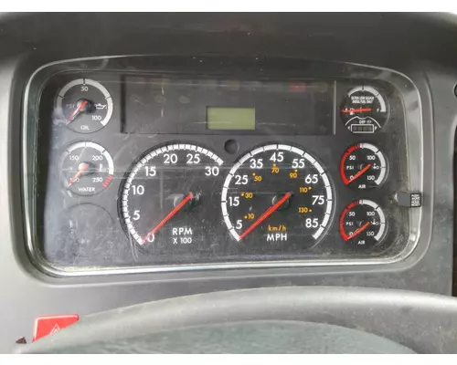 FREIGHTLINER M2 106 GAUGE CLUSTER