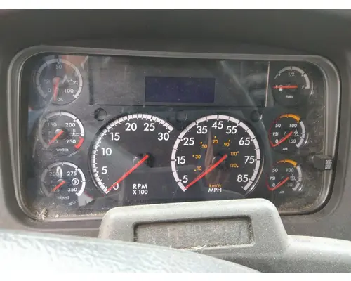 FREIGHTLINER M2 106 GAUGE CLUSTER