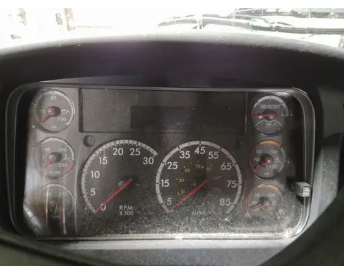 FREIGHTLINER M2 106 GAUGE CLUSTER
