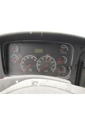 FREIGHTLINER M2 106 GAUGE CLUSTER