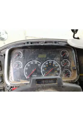 FREIGHTLINER M2 106 GAUGE CLUSTER
