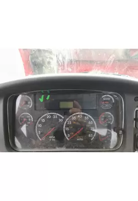 FREIGHTLINER M2 106 GAUGE CLUSTER