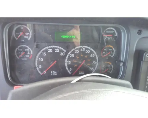 FREIGHTLINER M2 106 GAUGE CLUSTER