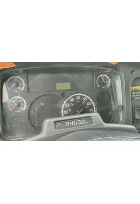FREIGHTLINER M2 106 GAUGE CLUSTER