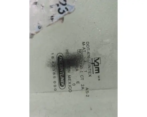 FREIGHTLINER M2 106 GLASS, DOOR, FRONT