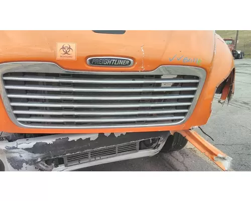 FREIGHTLINER M2 106 GRILLE