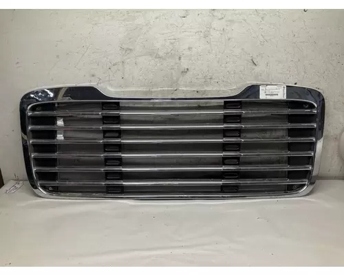 FREIGHTLINER M2-106 Grille