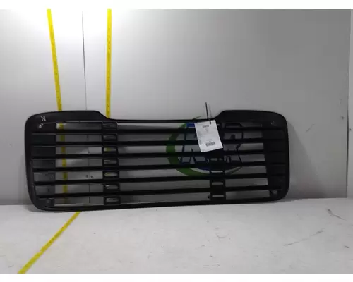 FREIGHTLINER M2-106 Grille