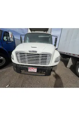 FREIGHTLINER M2 106 Grille