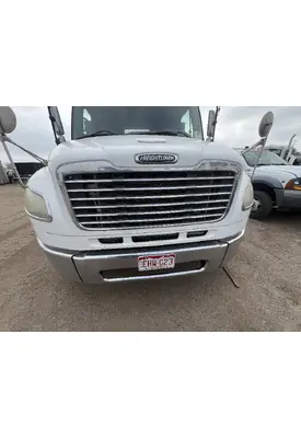 FREIGHTLINER M2 106 Grille