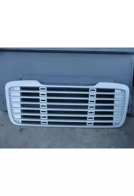 FREIGHTLINER M2 106 Grille