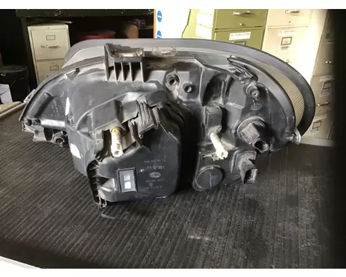 FREIGHTLINER M2 106 HEADLAMP ASSEMBLY