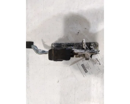 FREIGHTLINER M2 106 HOOD BRACKET