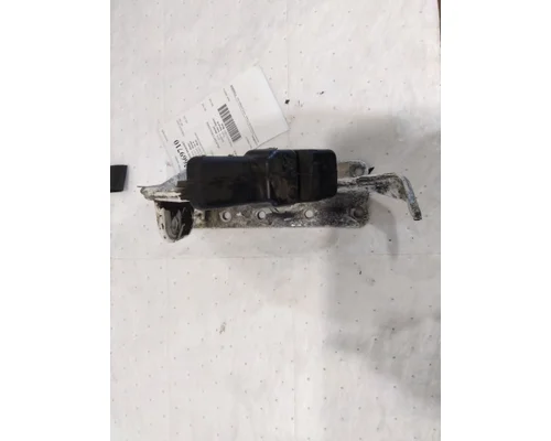 FREIGHTLINER M2 106 HOOD BRACKET
