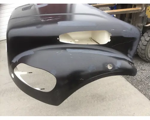 FREIGHTLINER M2 106 HOOD