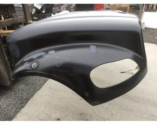 FREIGHTLINER M2 106 HOOD